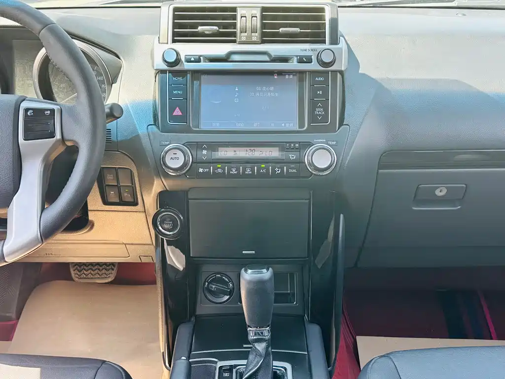 Toyota Prado 2017 — фото 20