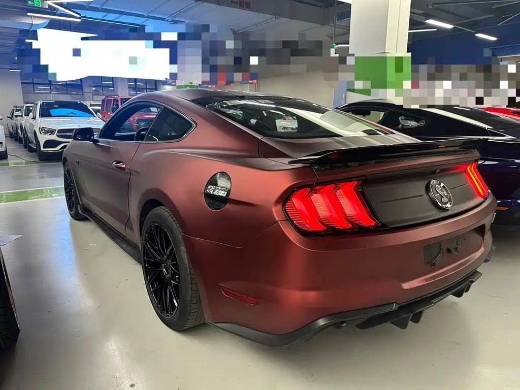 Ford Mustang 2019 — фото 6