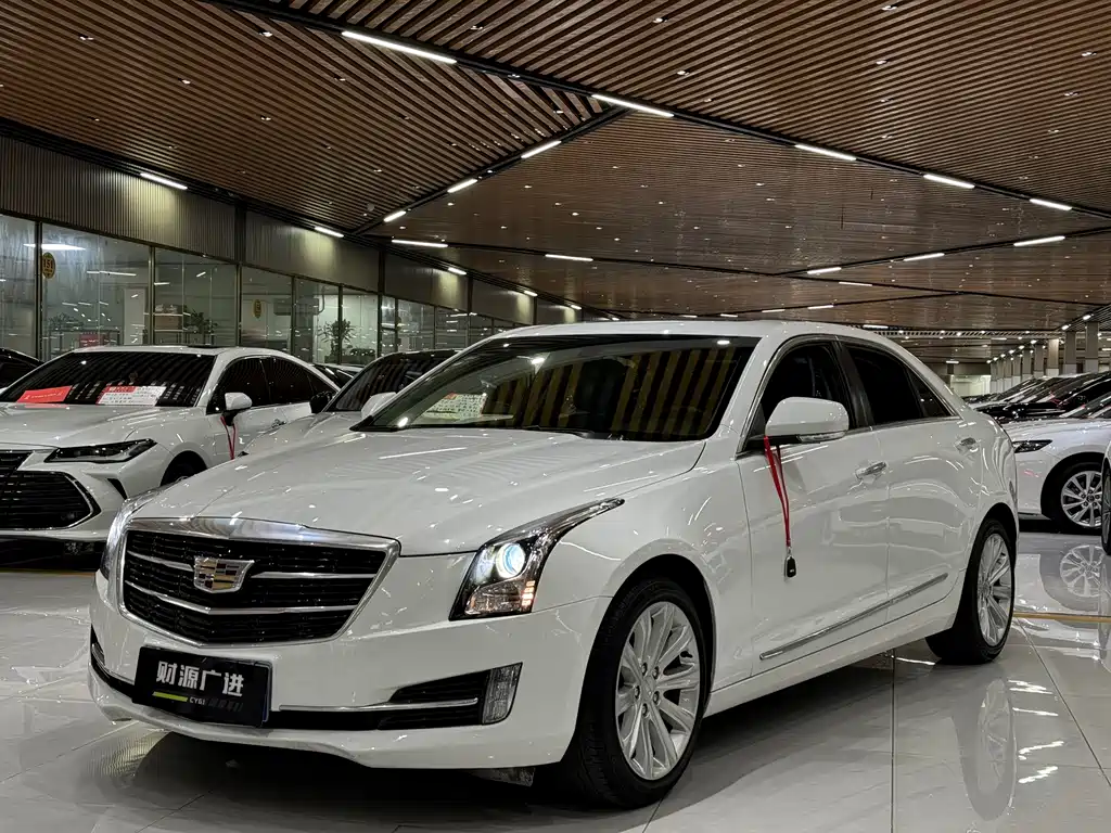 Cadillac ATS-L 2018 — фото 1