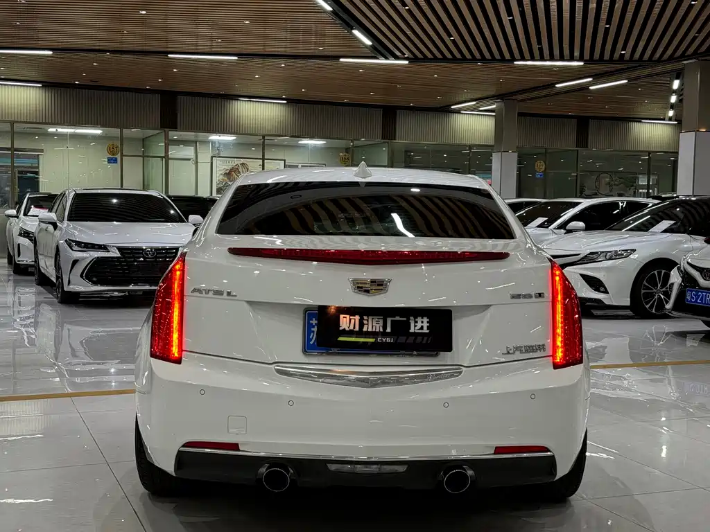 Cadillac ATS-L 2018 — фото 11