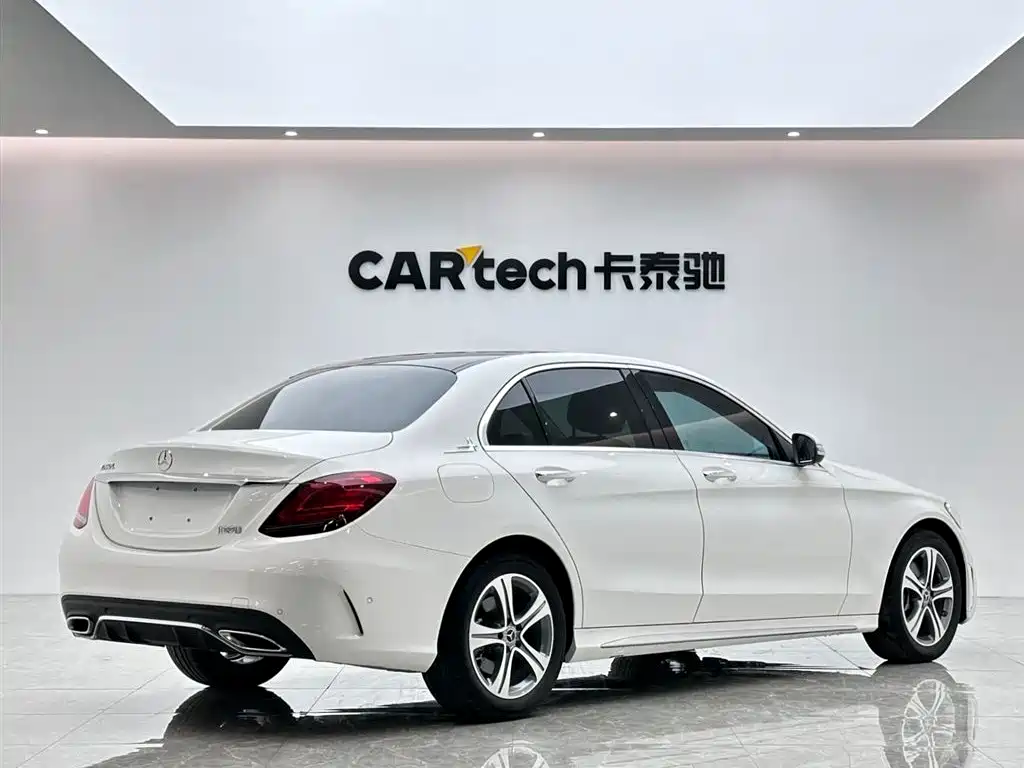 Mercedes-Benz C-Class 2019 — фото 5