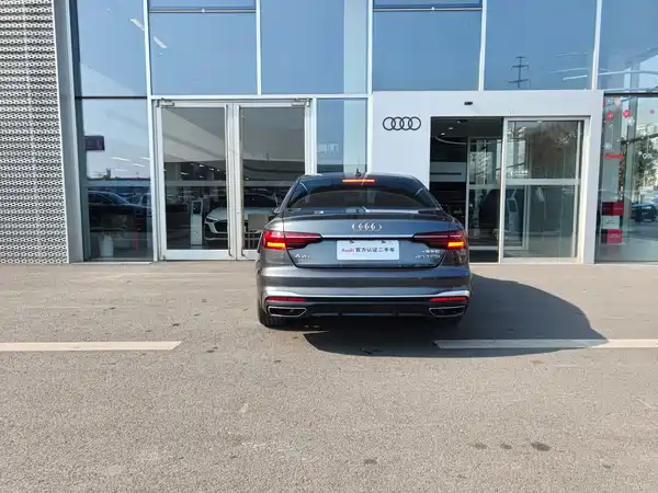 Audi A4L 2023