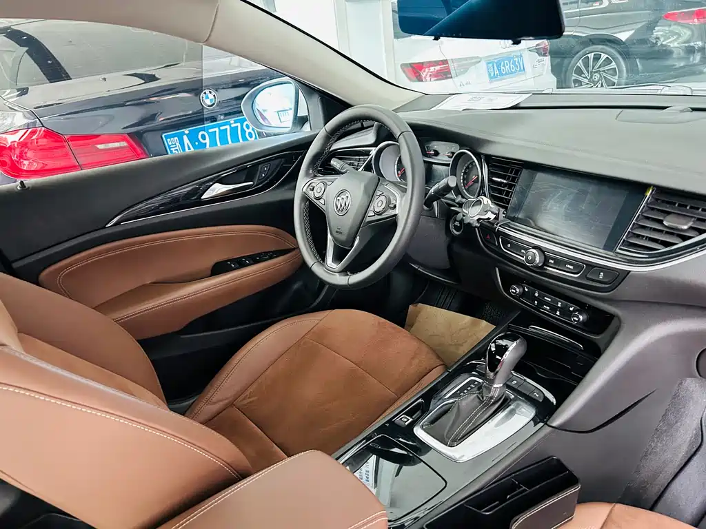 Buick Regal 2020 — фото 13