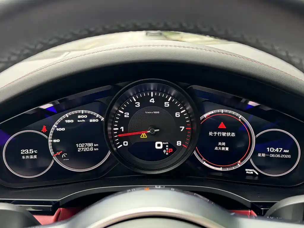 Porsche Cayenne 2019 — фото 12