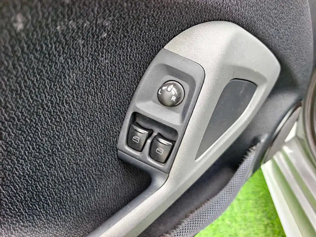 smart Fortwo 2015 — фото 5