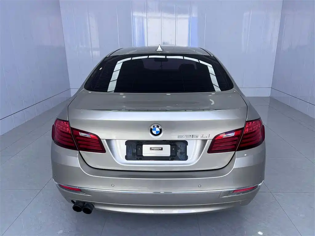 BMW 5 Series 2015 — фото 4
