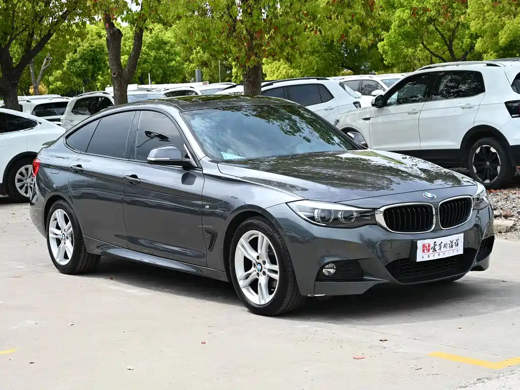 BMW 3 Series GT 2018 — фото 7