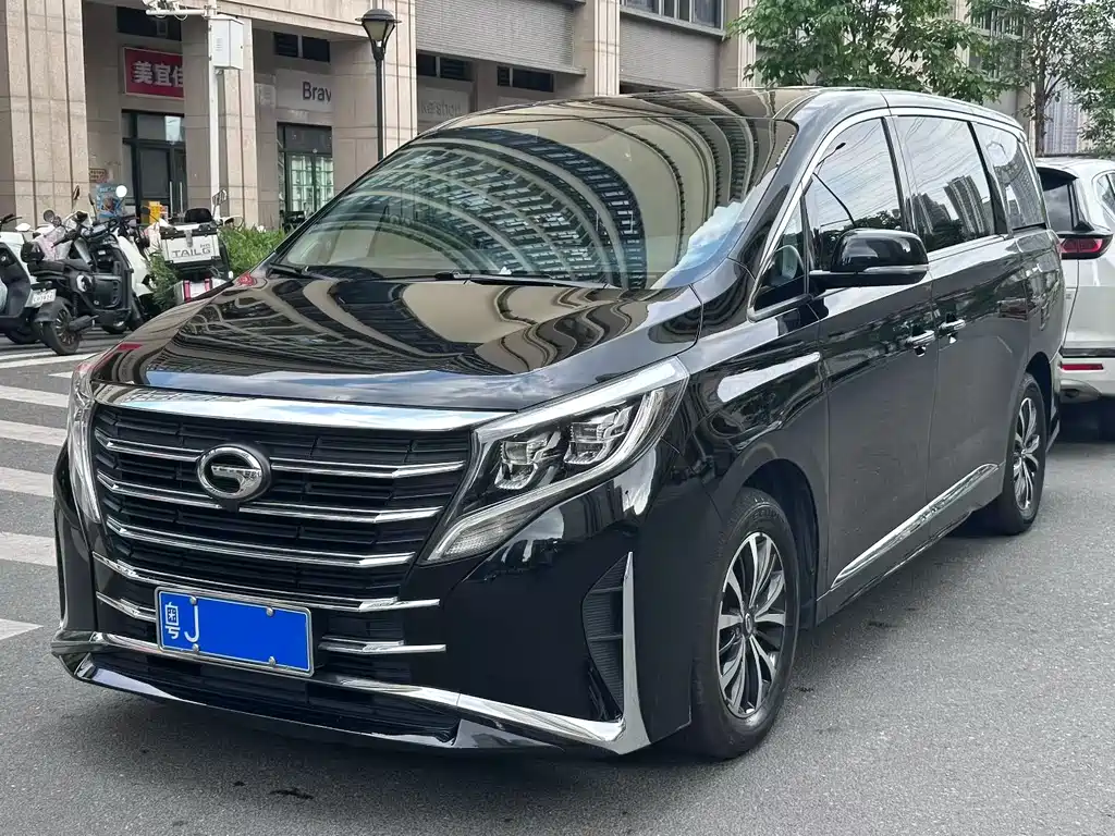 GAC Motor Trumpchi M8 2022 — фото 1