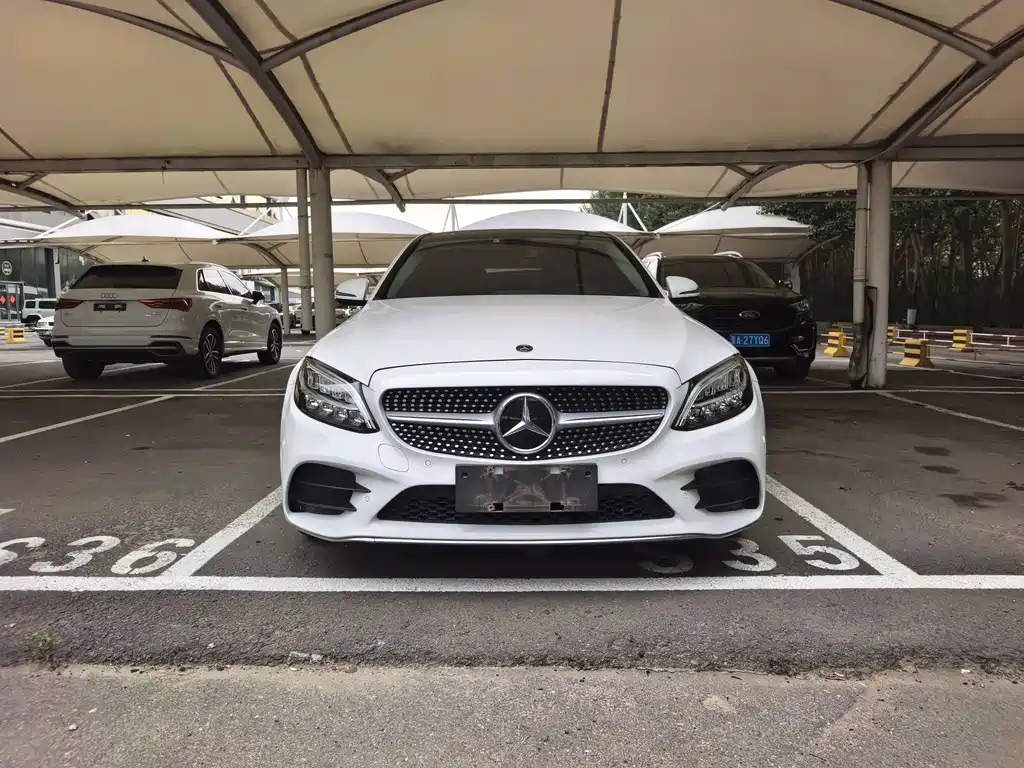 Mercedes-Benz C-Class 2021