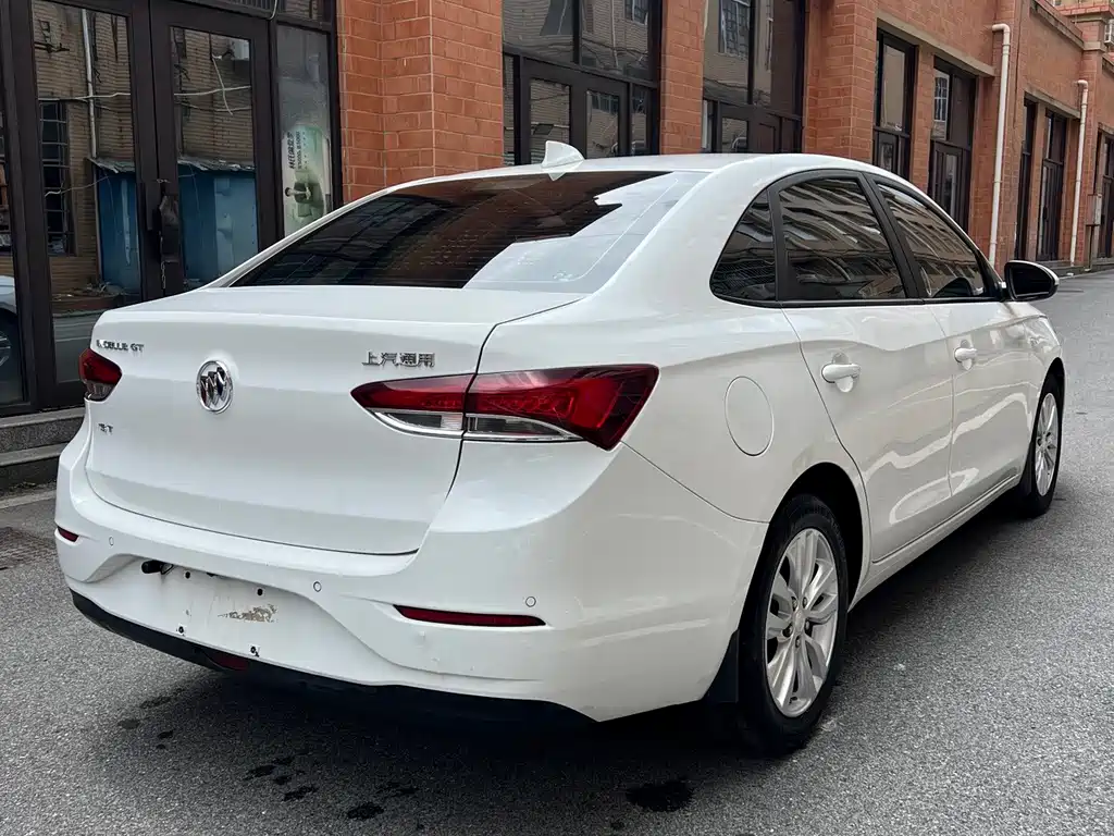 Buick Excelle 2020
