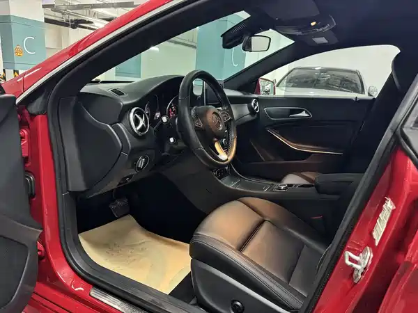Mercedes-Benz CLA 2017