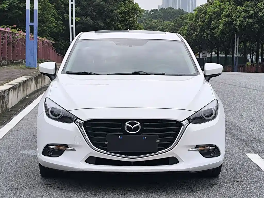 Mazda 3 Axela 2017