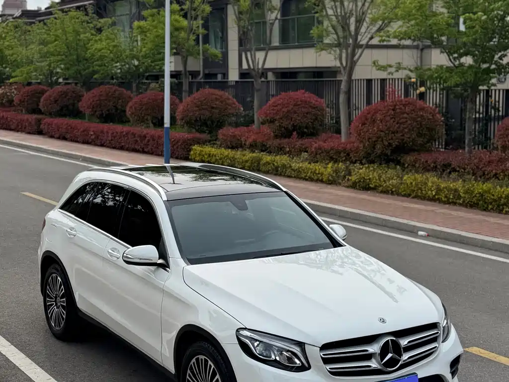 Mercedes-Benz GLC 2018 — фото 3