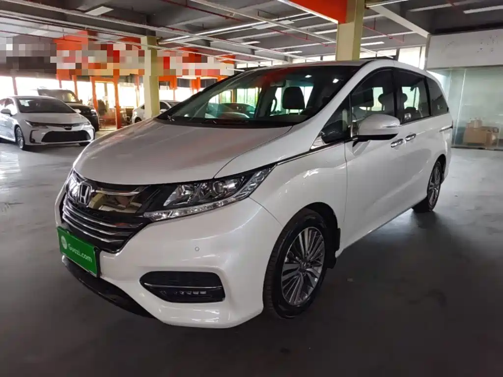 Honda Odyssey 2019 — фото 1
