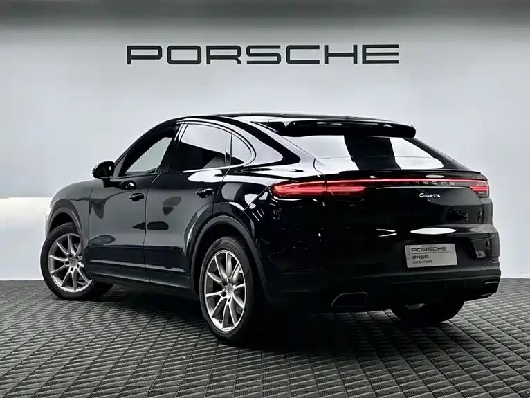 Porsche Cayenne 2023