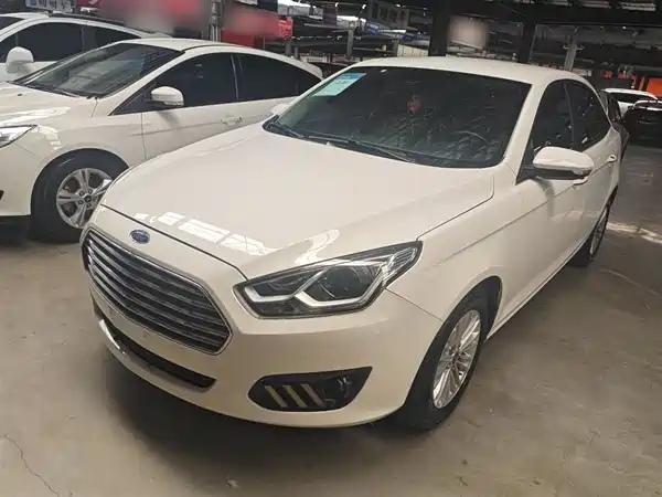 Ford Escort 2017