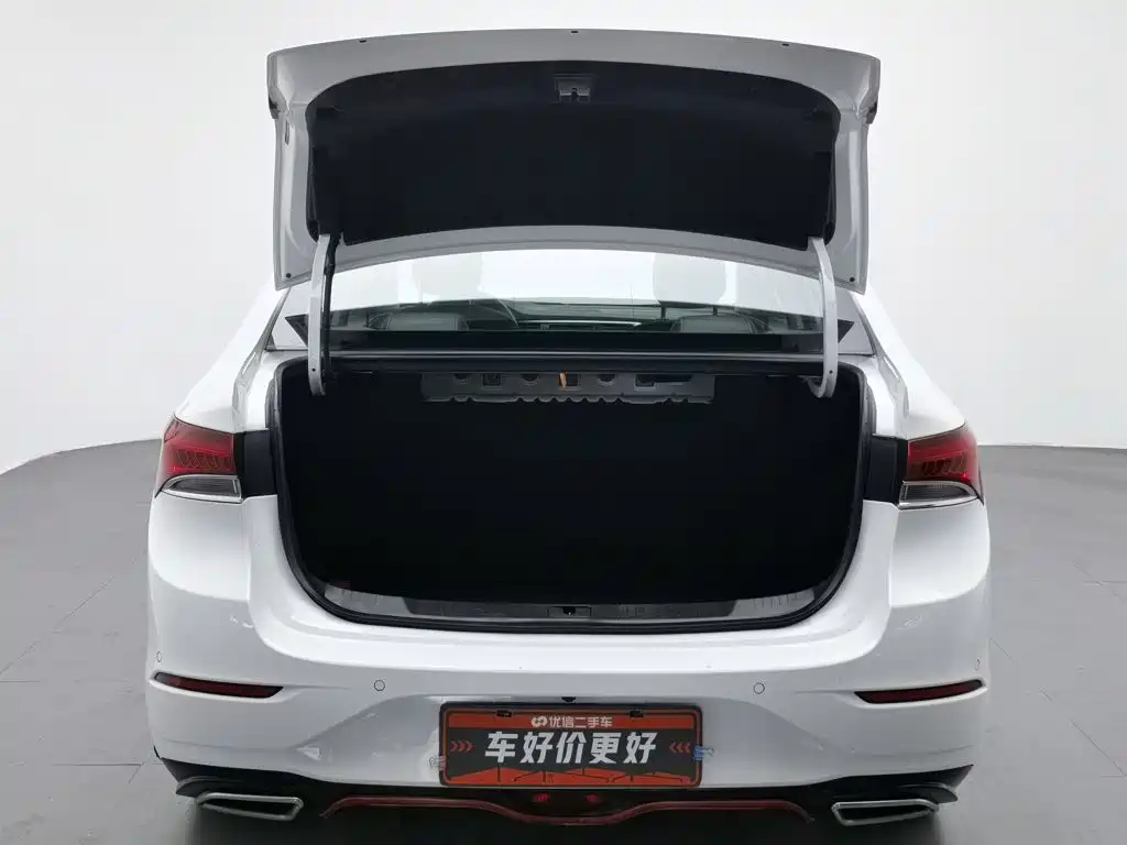 Buick Excelle 2022 — фото 16