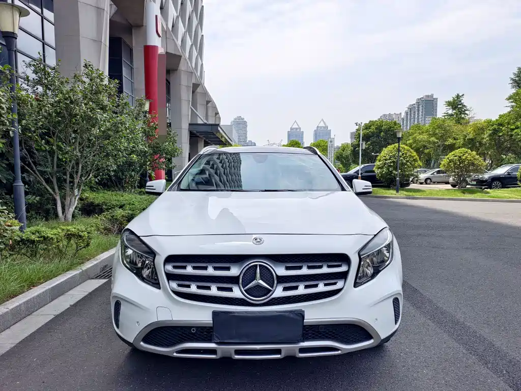Mercedes-Benz GLA 2018 — фото 3