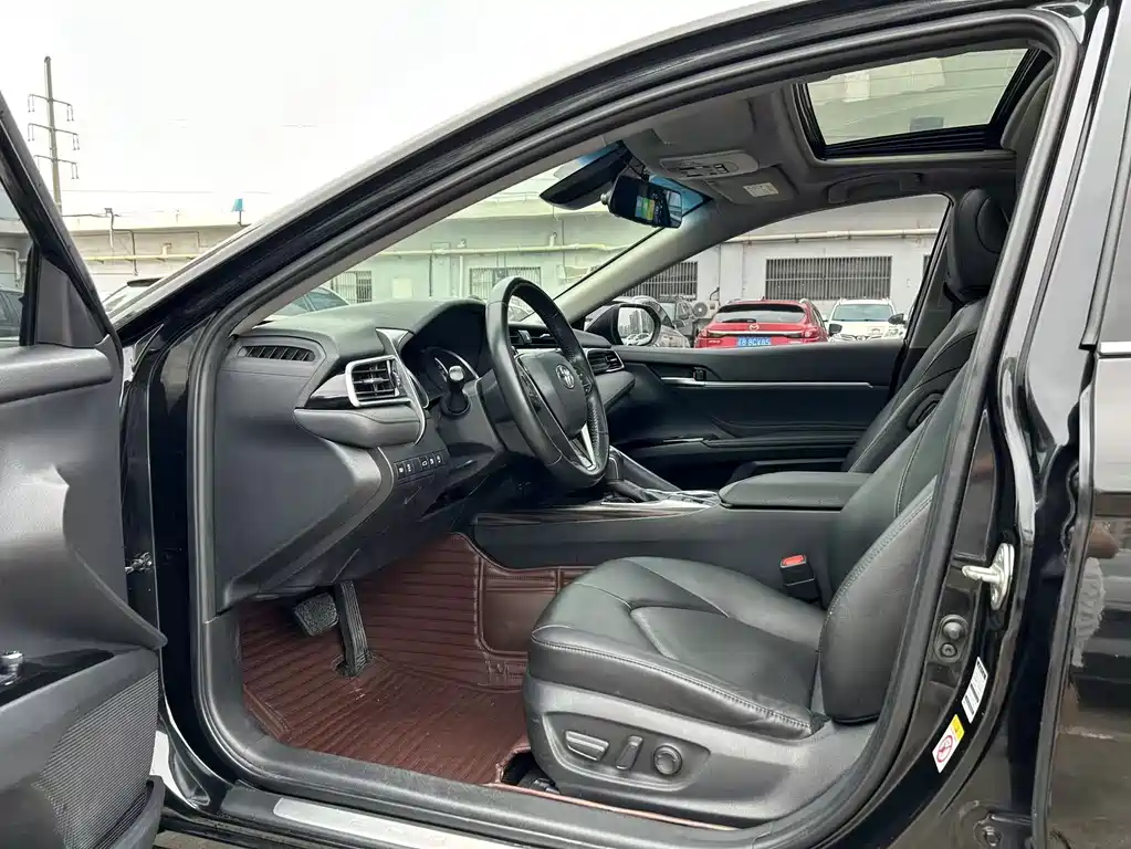 Toyota Camry 2018