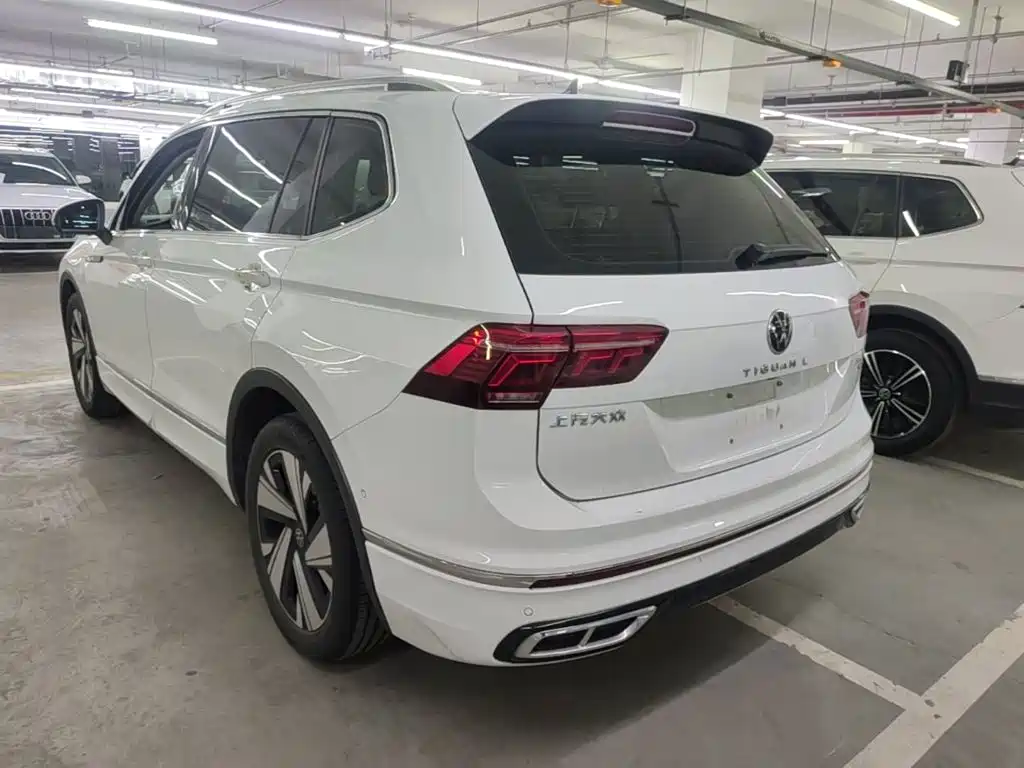 Volkswagen Tiguan L 2023
