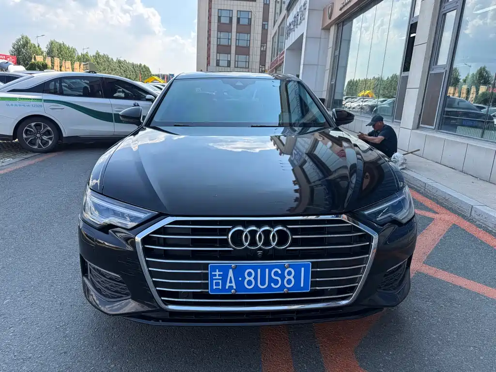 Audi A6L 2020