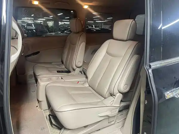 Nissan Quest 2017