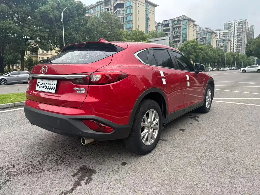 Mazda CX-4 2017 — фото 8