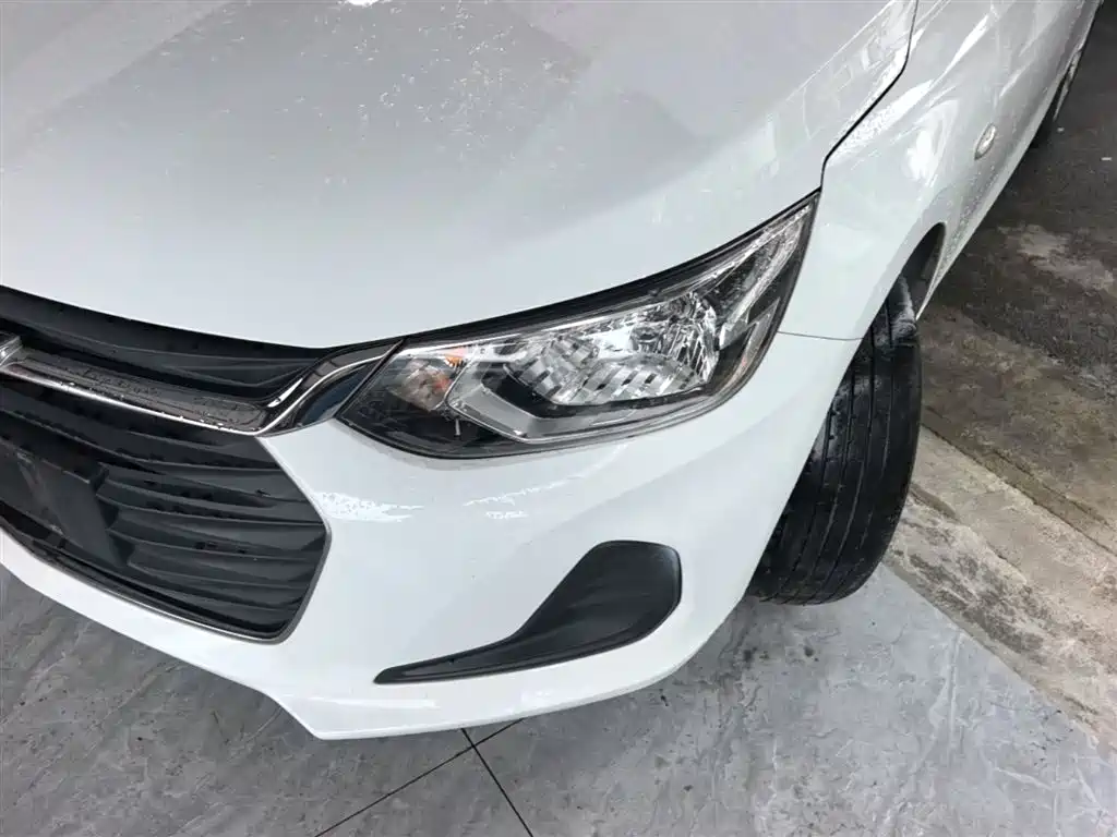 Chevrolet Cavalier 2020 — фото 24