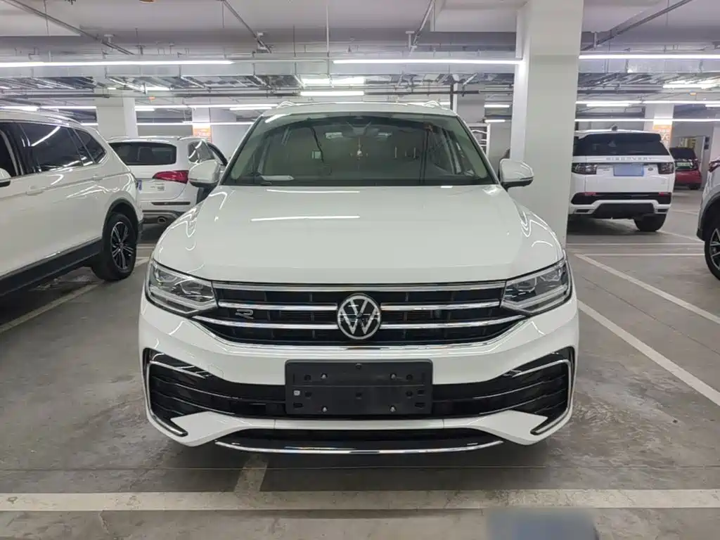 Volkswagen Tiguan L 2023