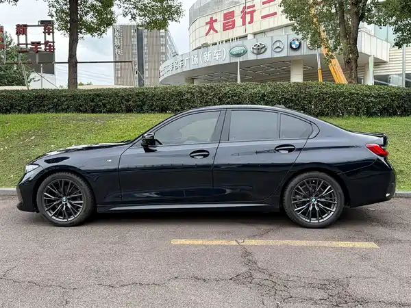 BMW 3 Series 2024