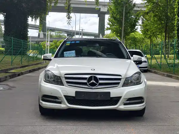 Mercedes-Benz C-Class 2013