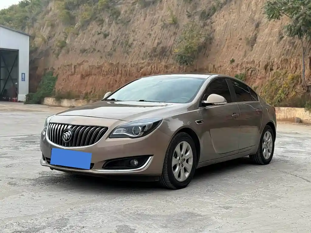 Buick Regal 2017 — фото 1