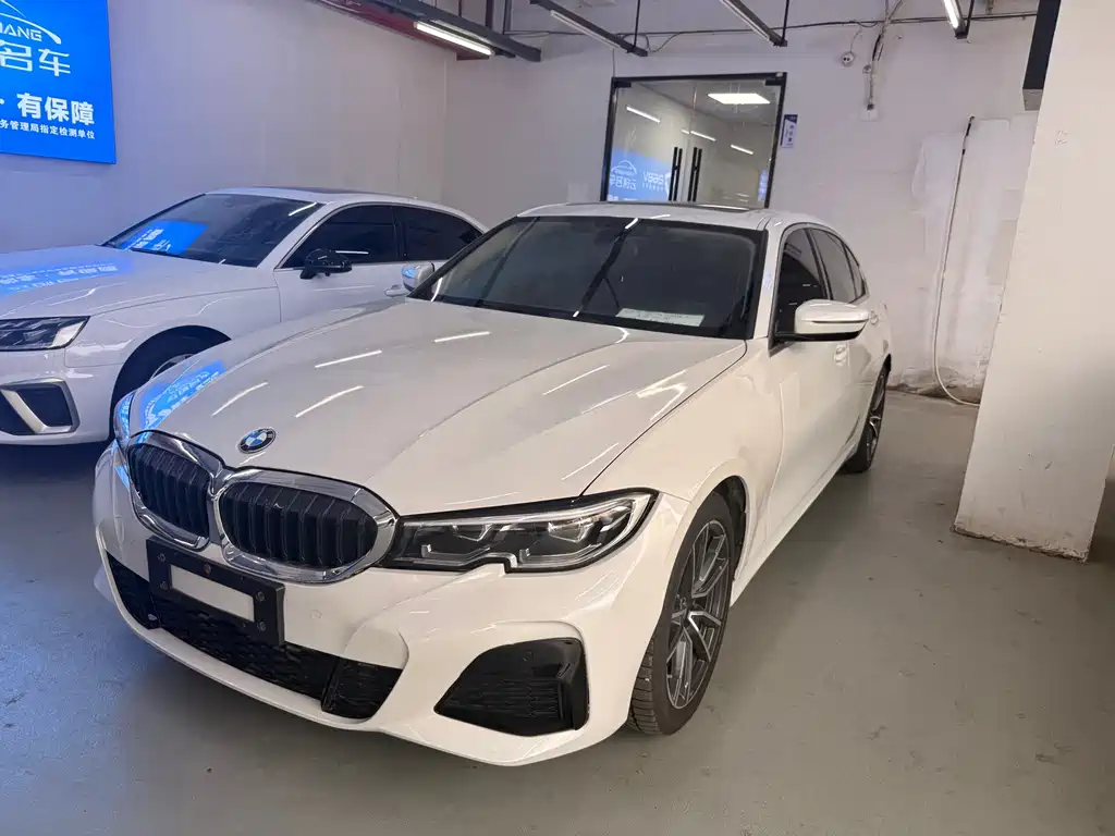 BMW 3 Series 2022