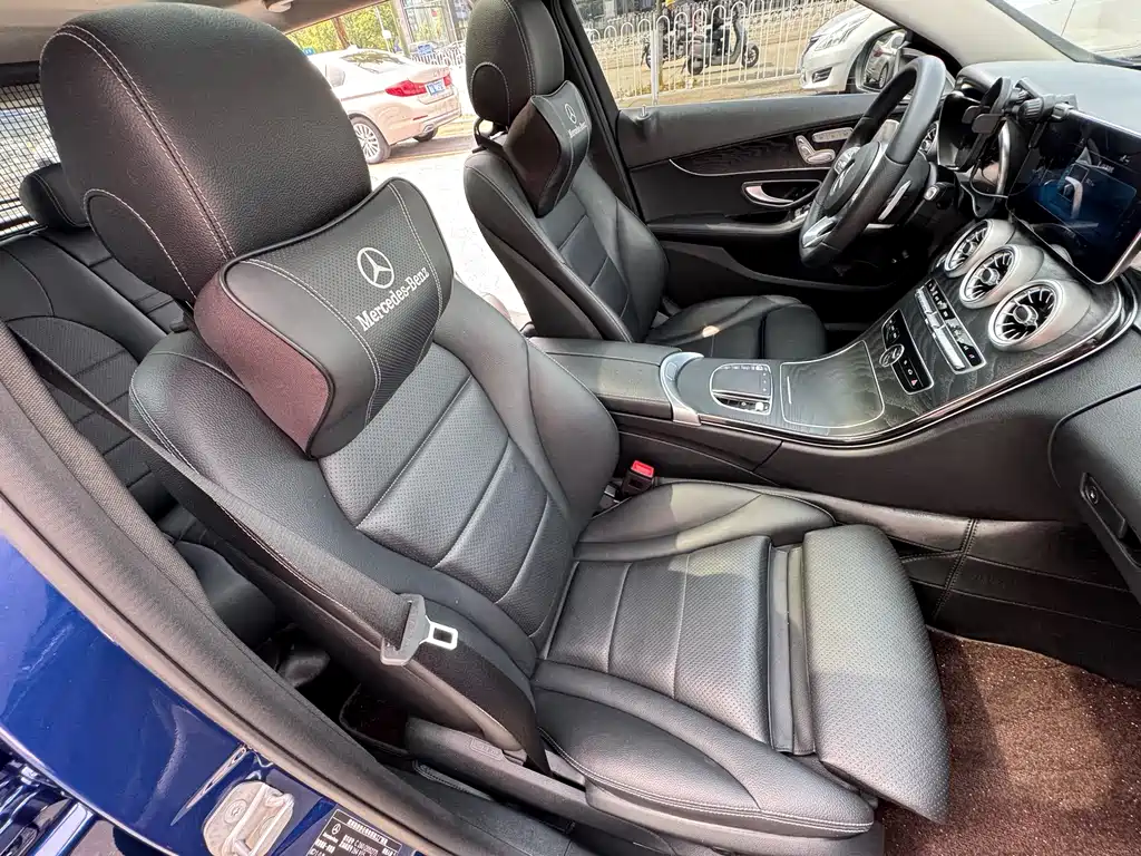 Mercedes-Benz C-Class 2020 — фото 35