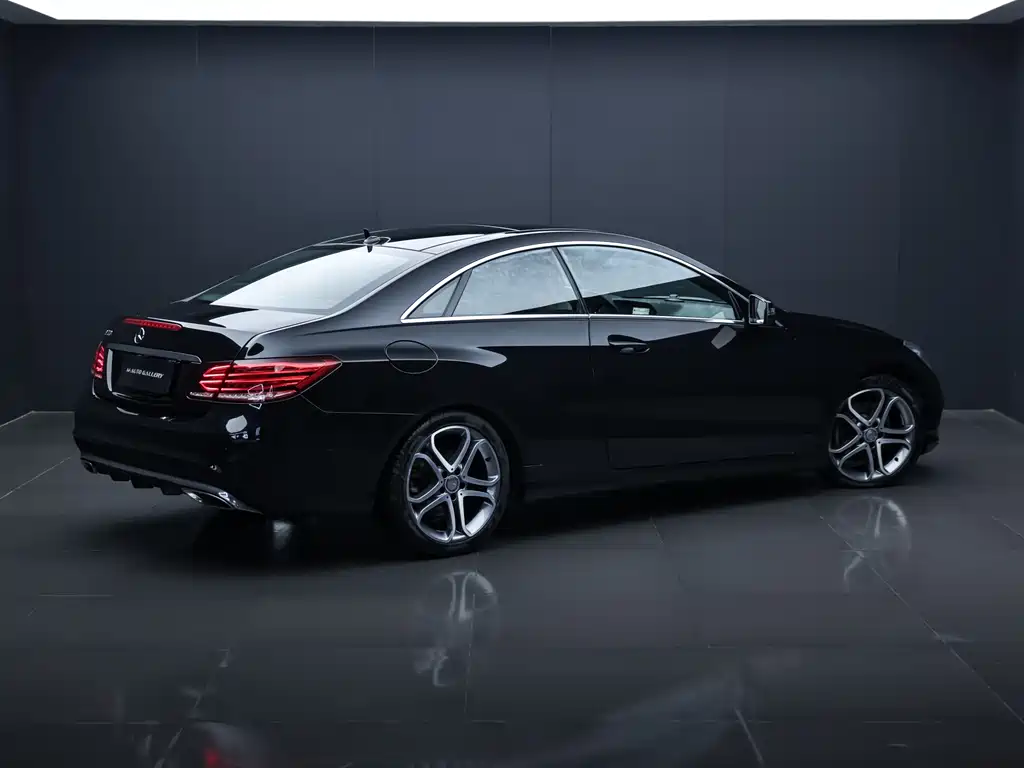 Mercedes-Benz E-Class 2014 — фото 5