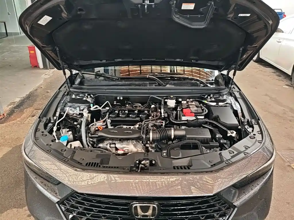 Honda Accord 2023 — фото 20
