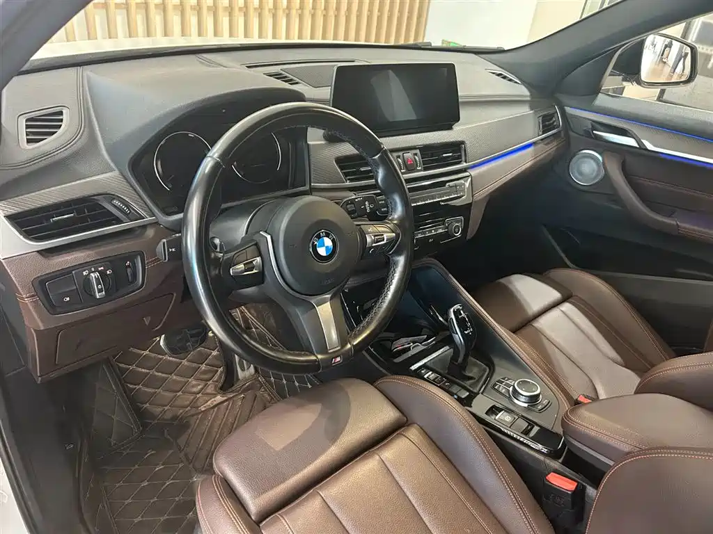 BMW X2 2022 — фото 7