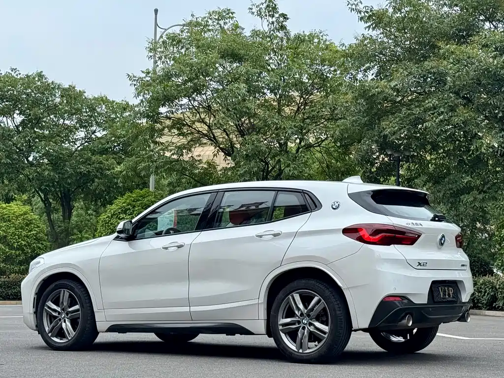 BMW X2 2021 — фото 9