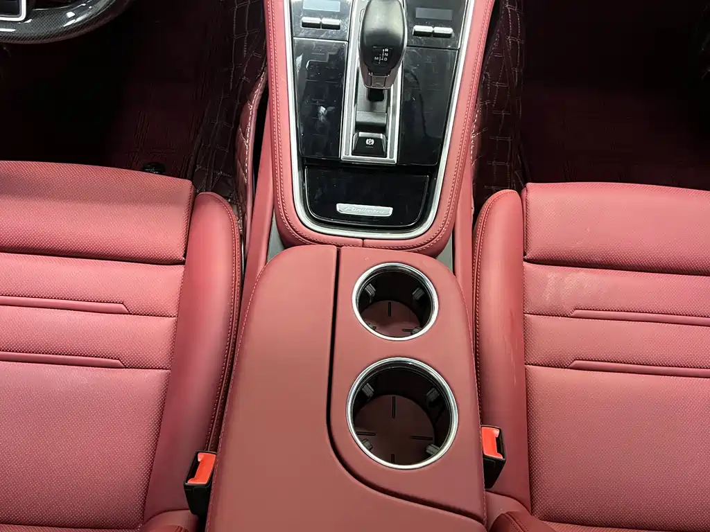 Porsche Panamera 2020 — фото 14