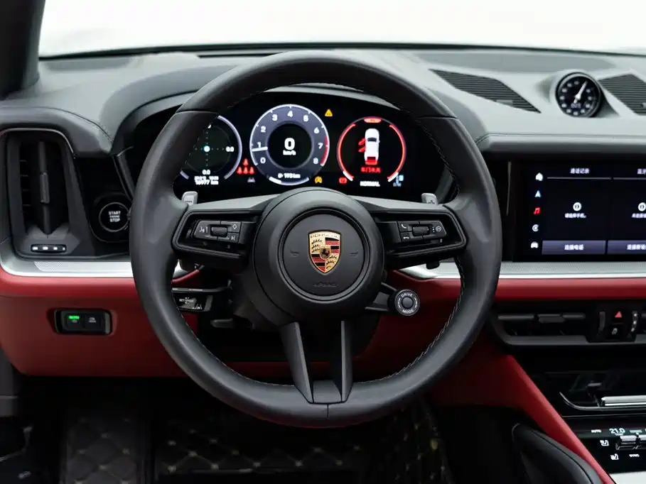 Porsche Cayenne 2023 — фото 13