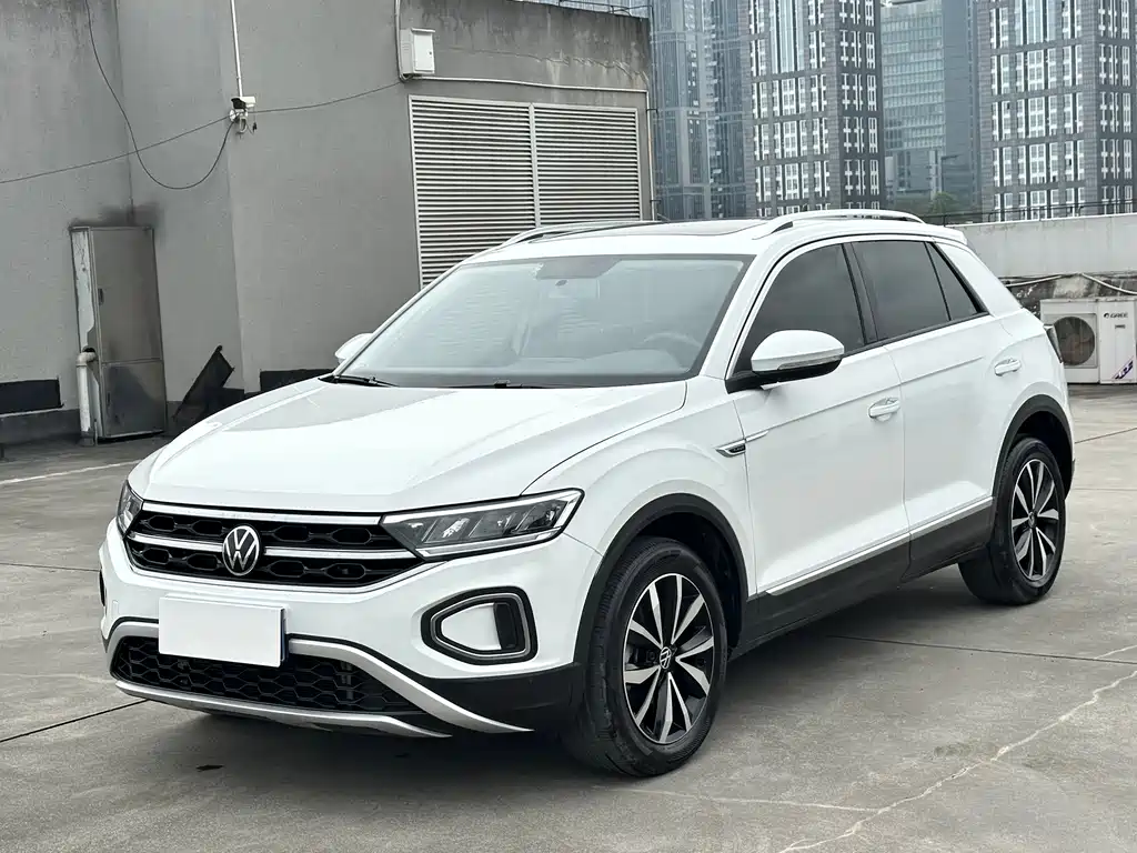 Volkswagen T-Roc 2024