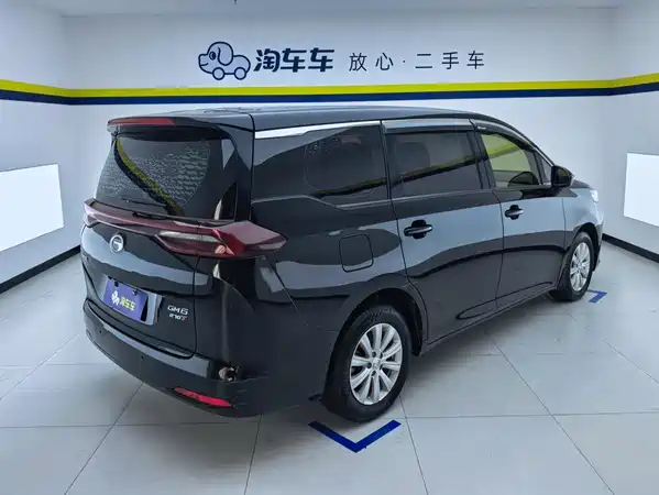 GAC Trumpchi M6 2020