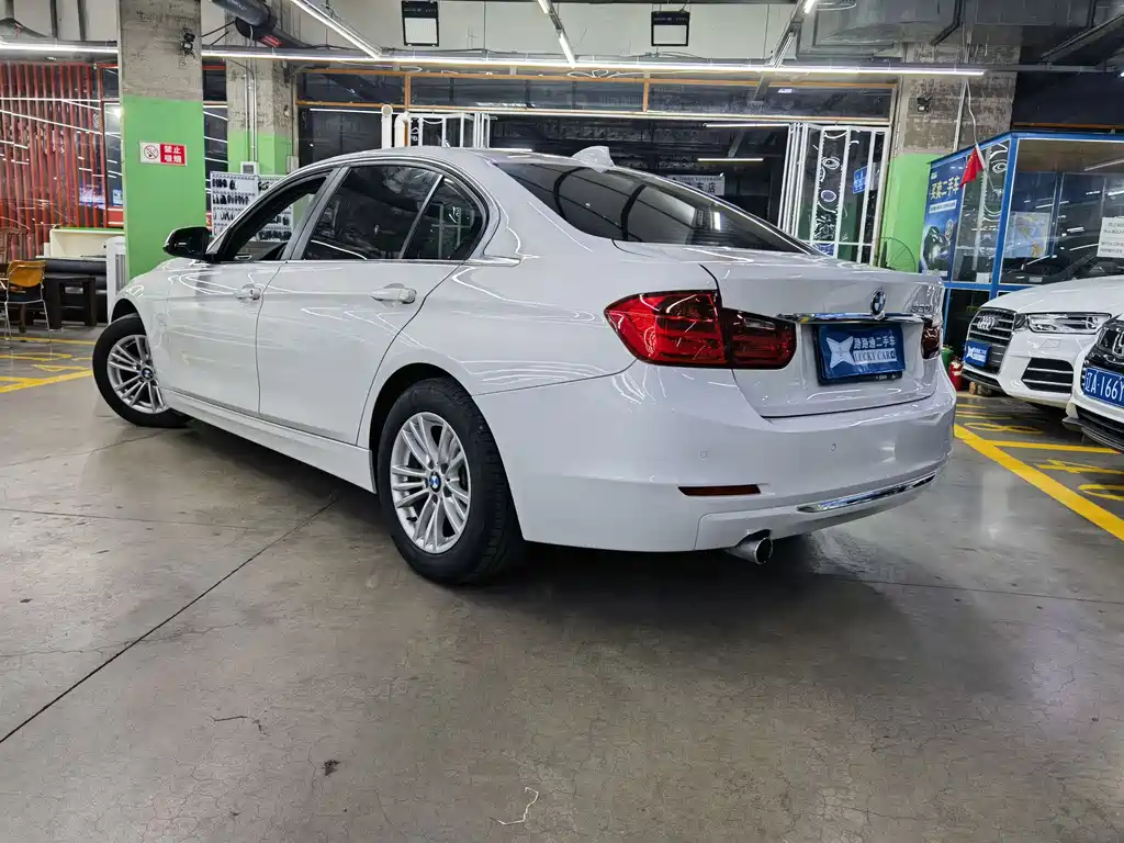 BMW 3 Series 2015