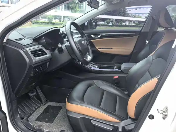 Geely Emgrand GL 2020