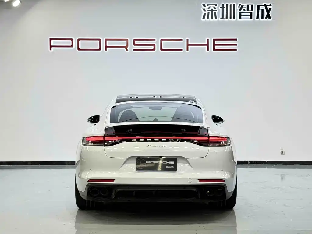 Porsche Panamera 2023 — фото 9