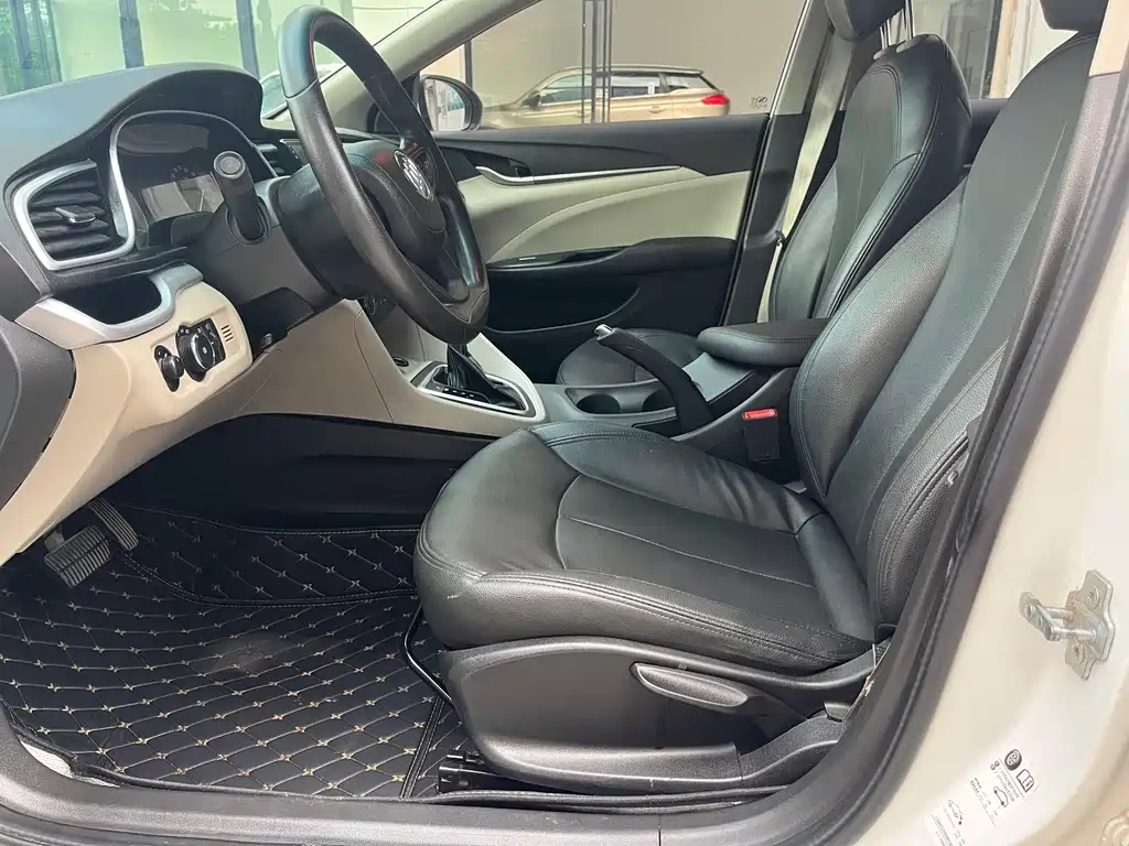 Buick Excelle 2016