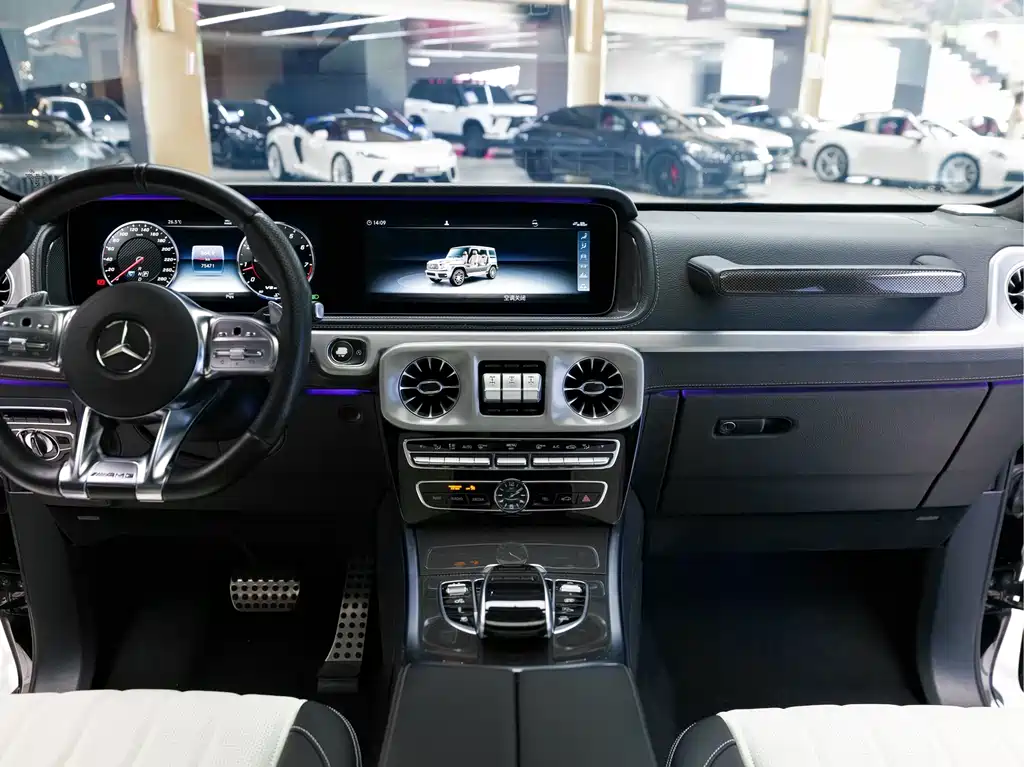 Mercedes-Benz G-Class AMG 2019 — фото 11