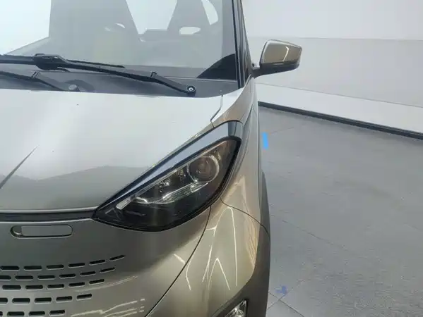 Baojun E100 2018