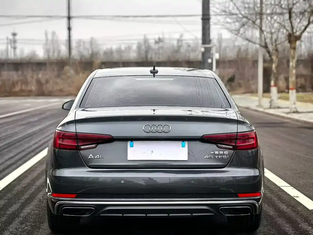 Audi A4L 2020 — фото 5