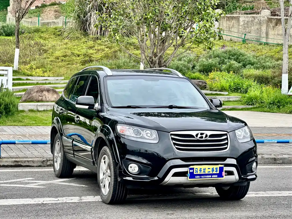 Hyundai Santa Fe Classic 2011 — фото 3